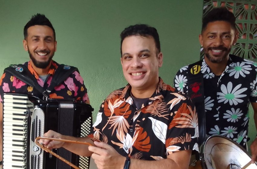 SÁBADO TEM AULA DE DANÇA NA ESTAÇÃO DE GUEDES