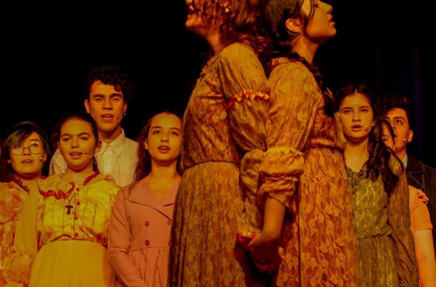 HOJE TEM ESPETÁCULO O DESPERTAR DA PRIMAVERA NO TEATRO DE JAGUARIÚNA 