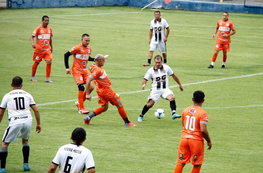 MÁFIA E ROSEIRA MASTER CONQUISTAM VAGA PARA A FINAL DO CAMPEONATO DE FUTEBOL SÊNIOR 