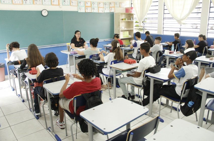 ANO LETIVO NA REDE PÚBLICA DE JAGUARIÚNA COMEÇA NO DIA 2 DE FEVEREIRO COM ESCOLA ABERTA