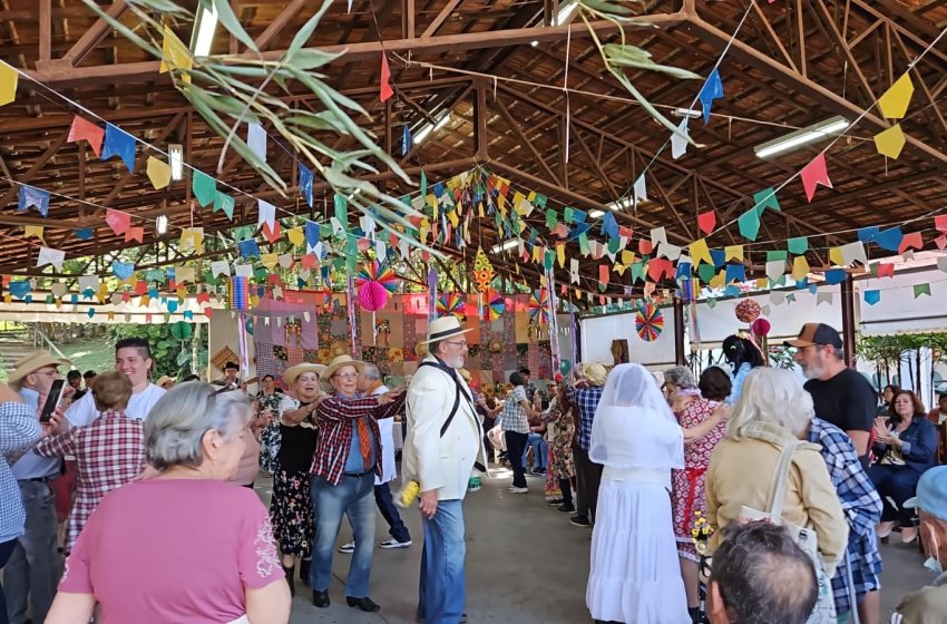 ANOTA NA AGENDA! EDIÇÃO JULINA DO BAILE DA TERCEIRA IDADE SERÁ DIA 25 
