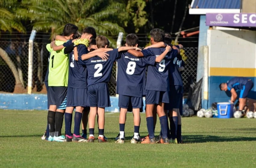 DOMINGO TEM AMISTOSO DA SELEÇÃO SUB 13 DE FUTEBOL 