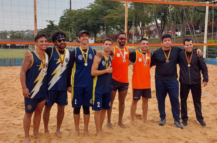   VÔLEI DE PRAIA MOVIMENTOU O AZULÃO COM DUPLAS DE 10 CIDADES NA V COPA JAGUARIÚNA 