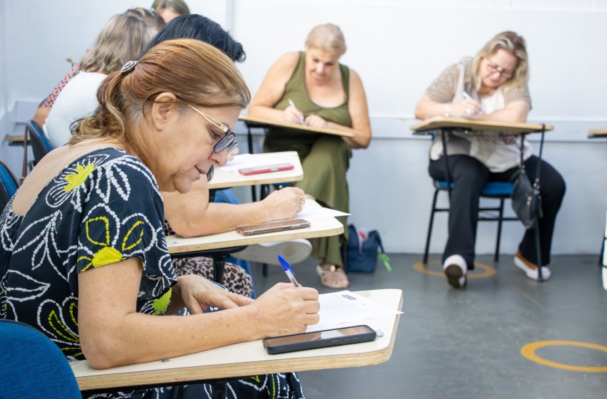 EDUCAÇÃO ENCERRA CAPACITAÇÃO DE PROFESSORES E GESTORES NO PROGRAMA ALFABETIZA JUNTOS SP