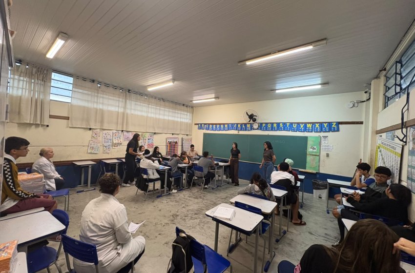 JAGUARIÚNA PROMOVE AÇÃO DE PREVENÇÃO À VIOLÊNCIA E CULTURA DA PAZ NAS ESCOLAS