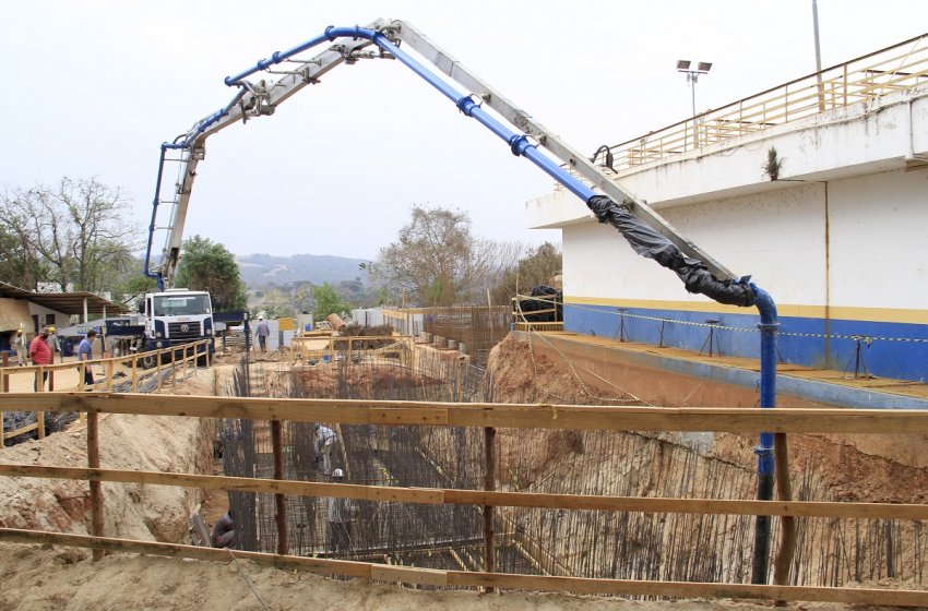 OBRA DA NOVA ETA DE JAGUARIÚNA RECEBE CONCRETAGEM